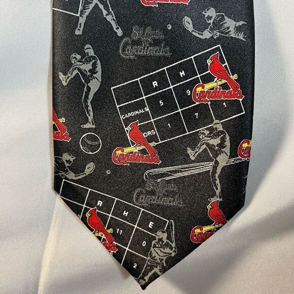 Vintage St. Louis Cardinals Tie - Picture 2 of 3